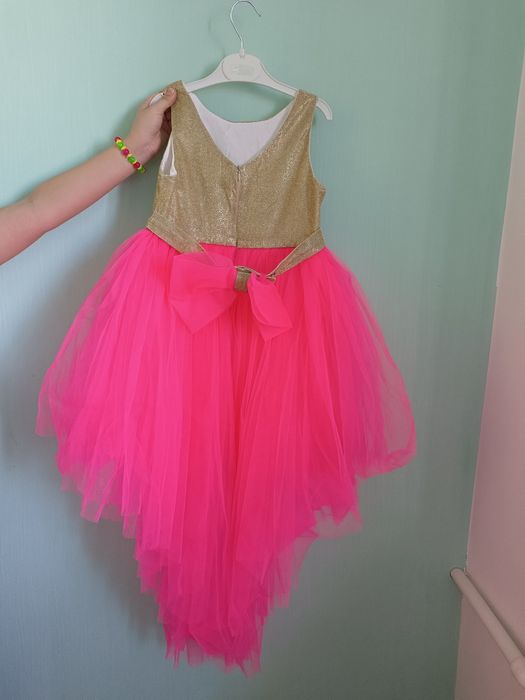 Нарядное платье на выпускной д/с.