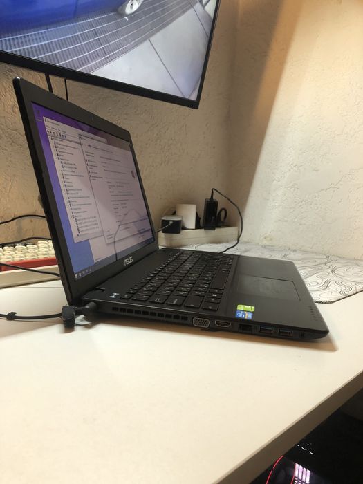 Продам ноутбук asus