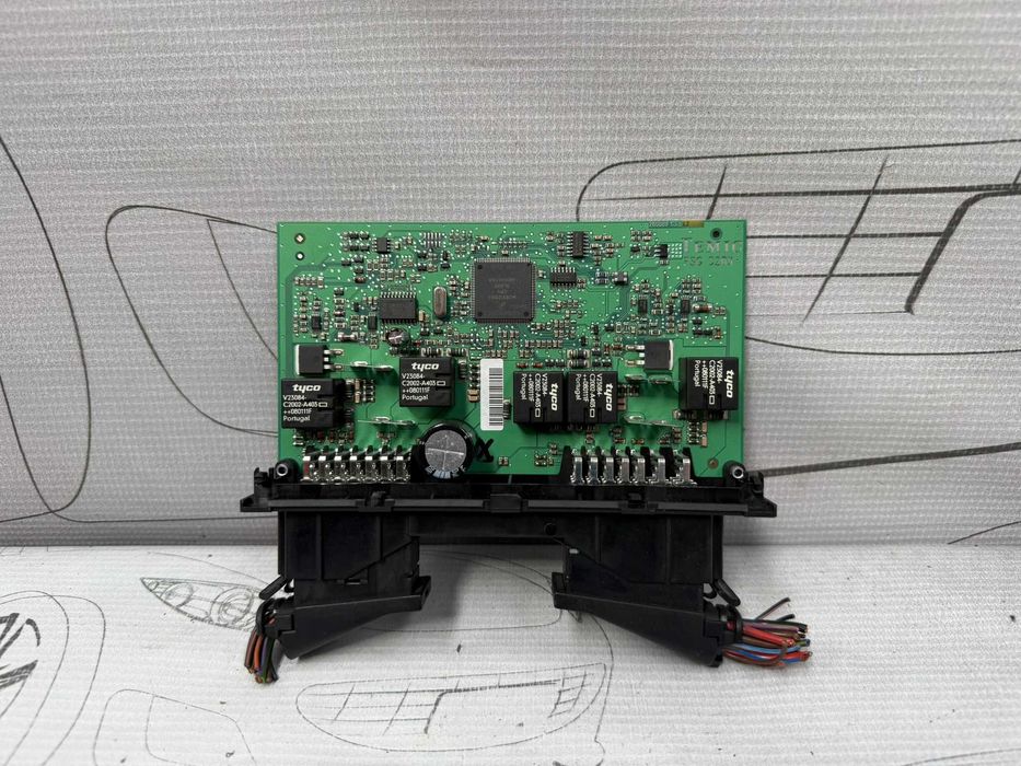 Modul confort / Sam modul Mercedes-Benz CLK A209 / C209 A2095452001 2008 / [2002-2009] / (5B2)
