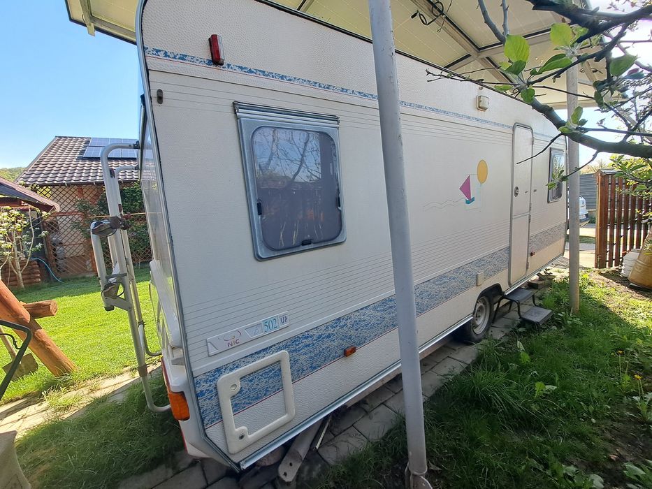 Rulota Adria 2008-4 pers-condiție excelentă