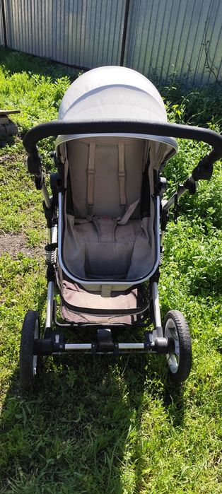 Продам детскую коляску