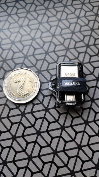 Флаш памет, флашка - 64GB SanDisk Ultra Dual Drive m3.0
