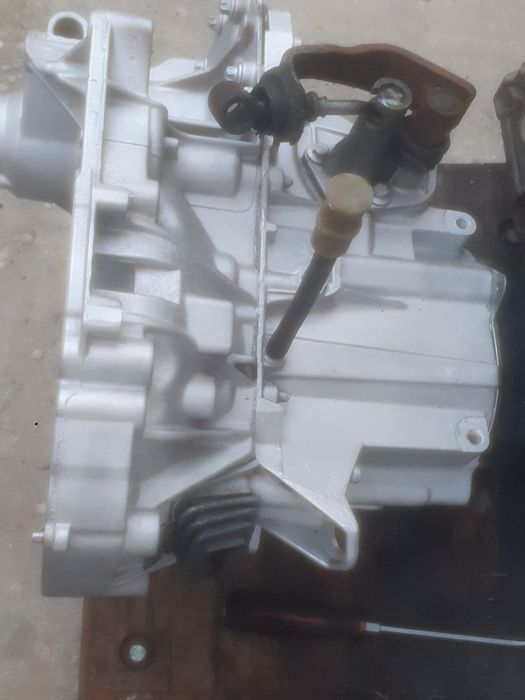 Vând Cutie viteze Dacia Logan ll 1.2 16v euro 5