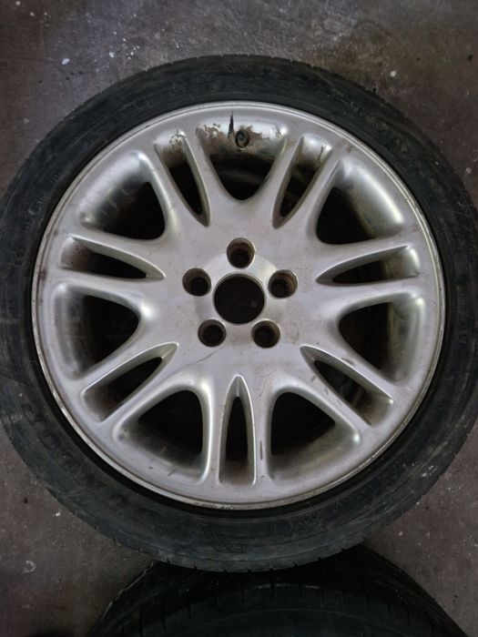 Vand genti cu cauciucuri Volvo S60