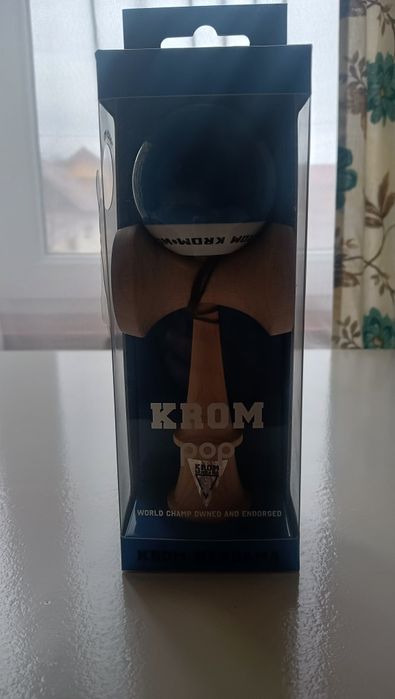 Kendama krom pop
