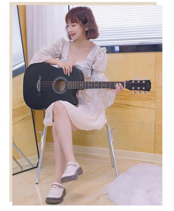 Гитара абсолютно новая