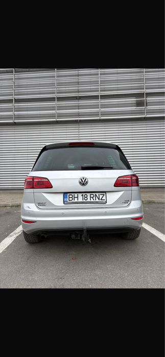 VW Golf Sportsvan 1.6 diesel 2015 | Full dotări | Xenon, piele, cameră