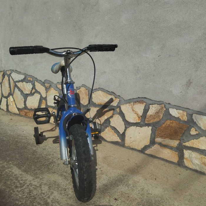 Детско колело с помощни гуми