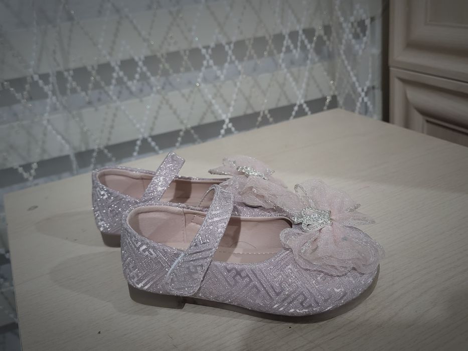 Детскии туфли для девочек