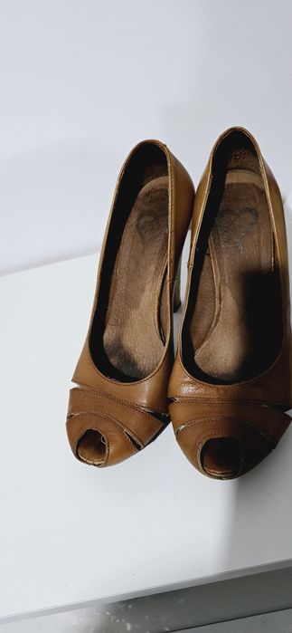 Pantofi piele naturala cu platforma toc de 12