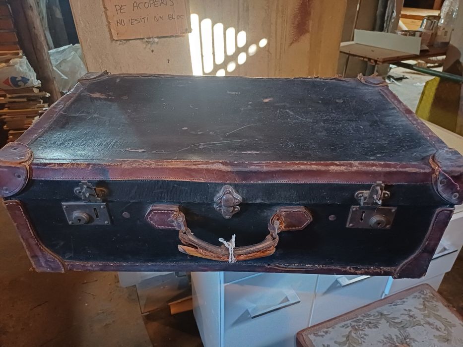 Geamantan vintage interbelic