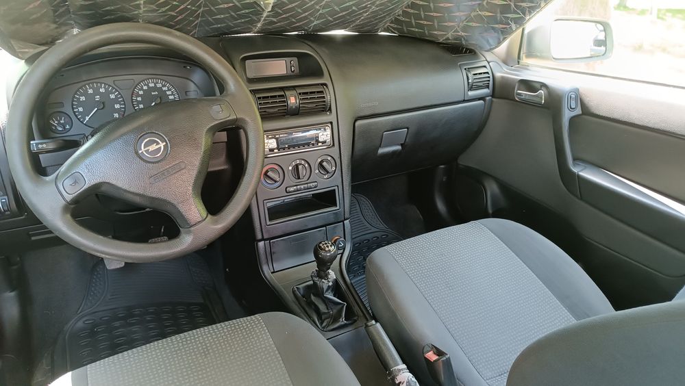 OPEL Astra 2008 — imagine 4