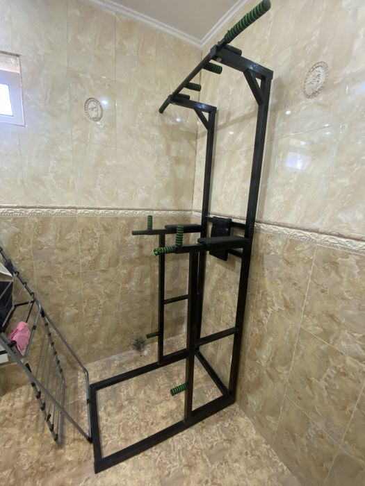 Продам турник.