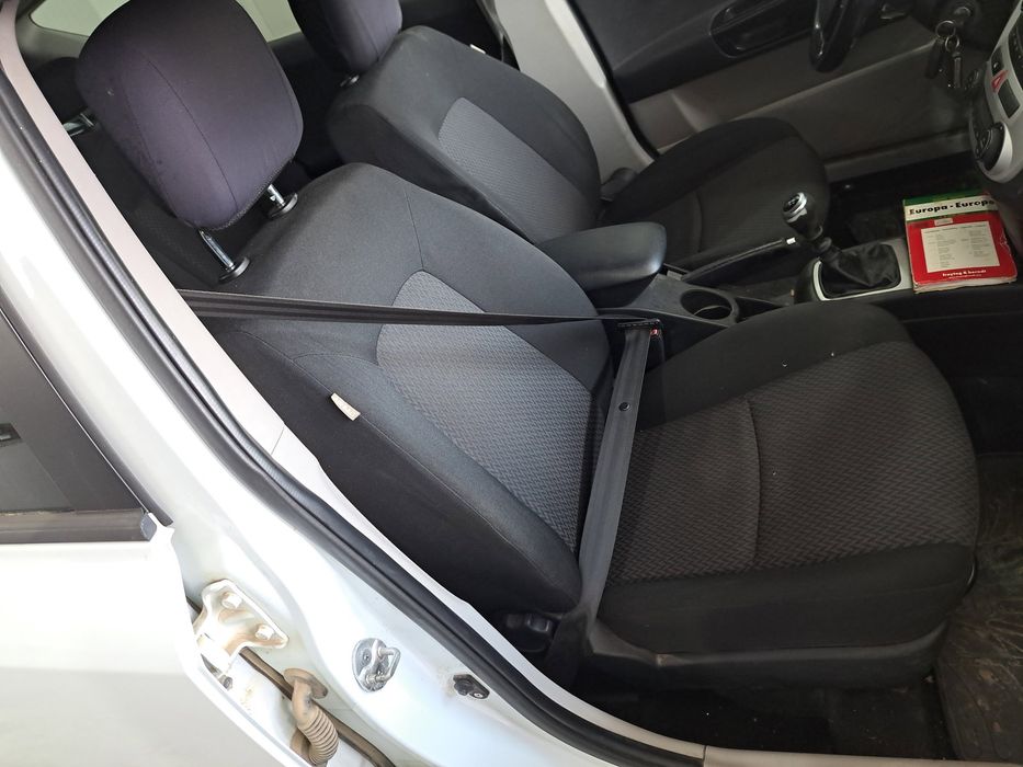 Scaun dreapta fata KIA Ceed (SW) [Fabr 2007-2012] OEM