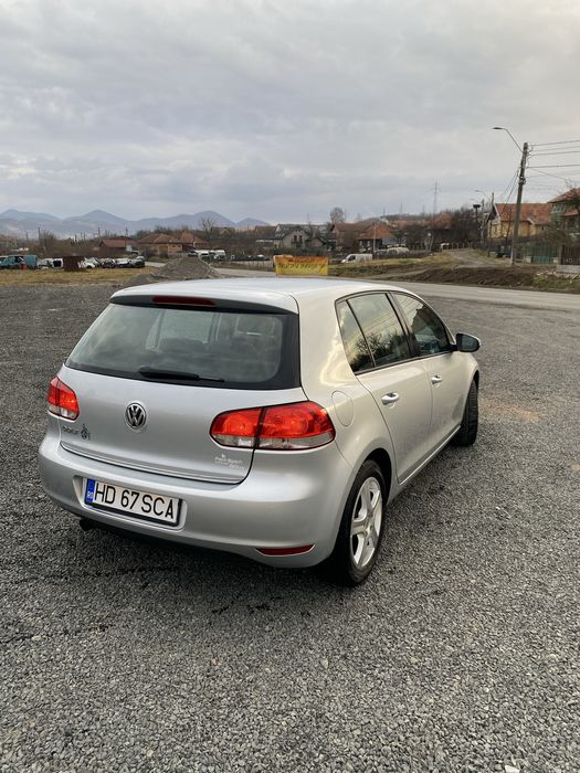 VOLKSWAGEN Golf 2010 — imagine 2