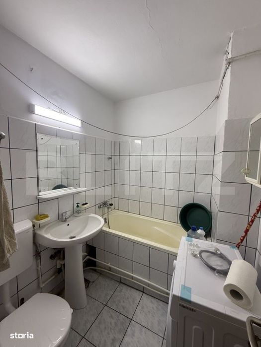 Garsoniera confort 1, 32 mp, zona Grivitei