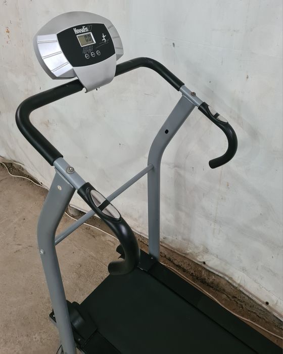 Беговая дорожка "HOUSE-FIT"