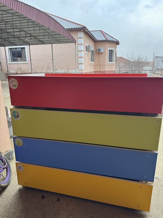 Детский стол сатылады