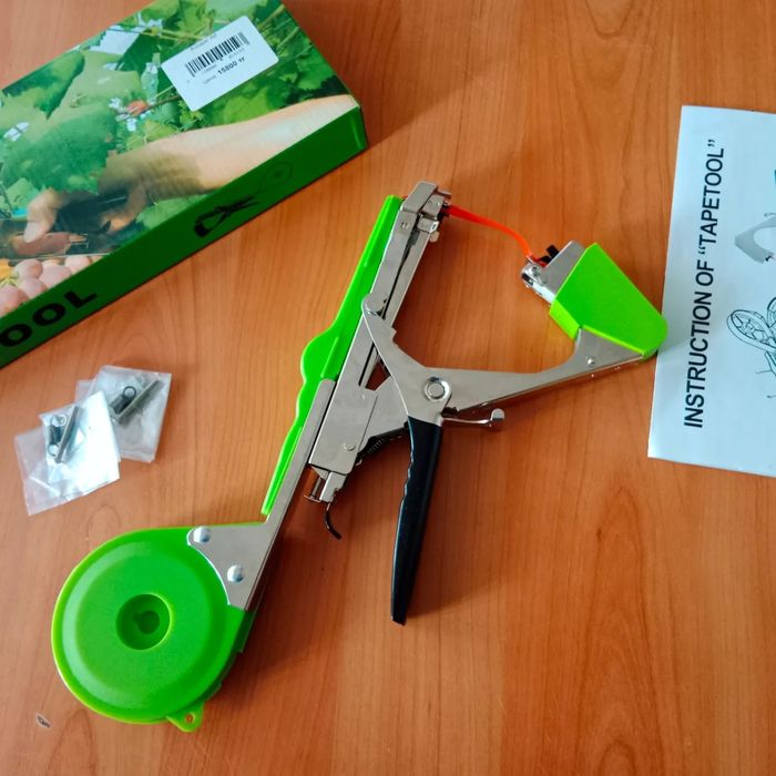 Тапенер для подвязки растений