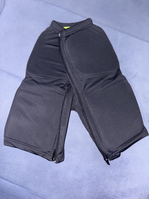 Шорты защитные для фигурного катания