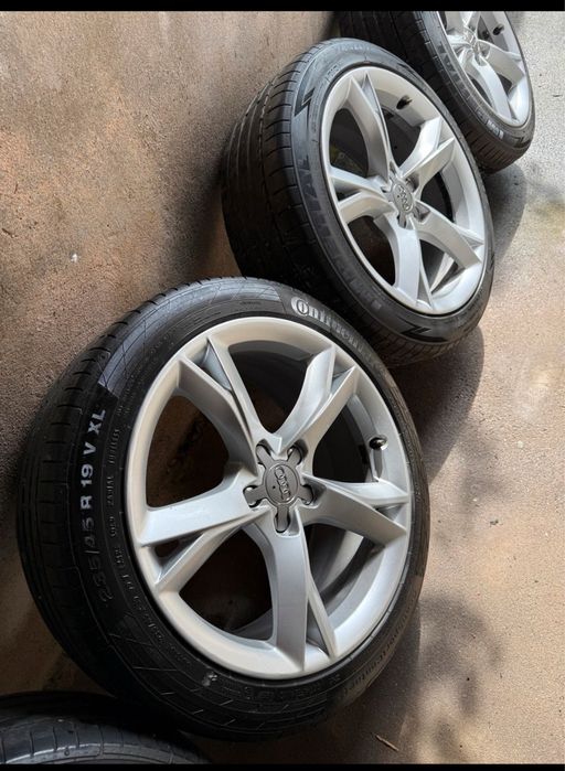 Джанти с летни гуми Audi A5 A7 235/45/19 5x112
