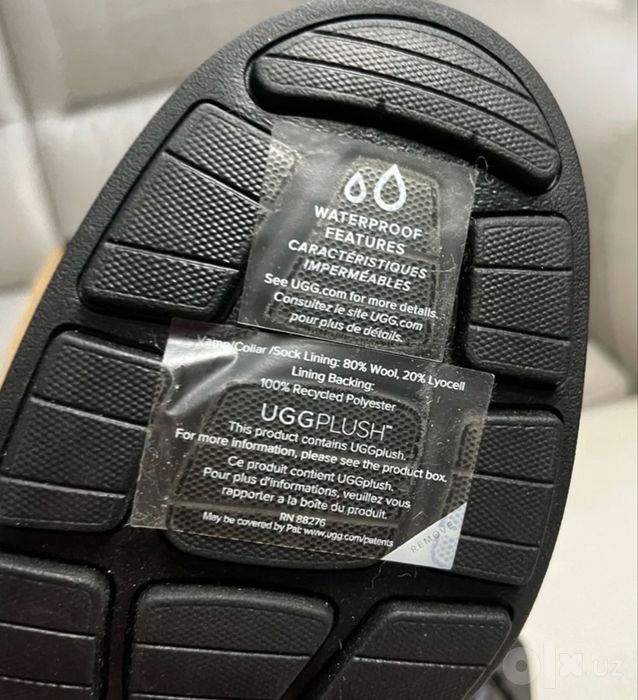 Женские водонепроницаемые, замшевые ботинки UGG.
