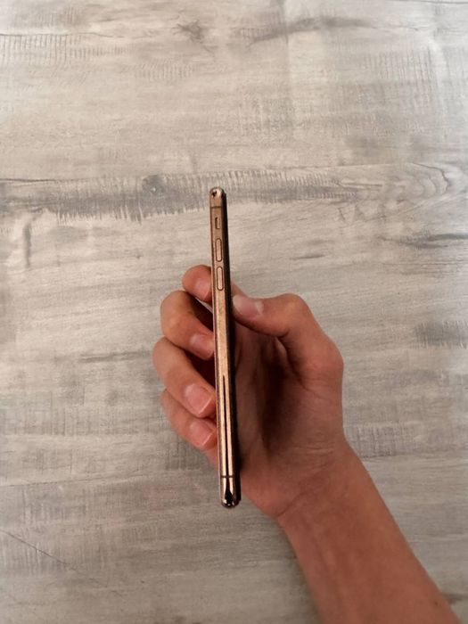 Iphone xs gold obmen