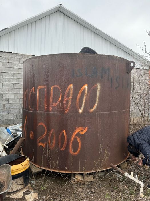 Систерна для воды целый