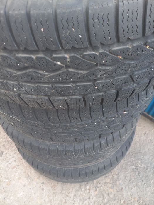 General 225/60/17 - 4 броя зимни