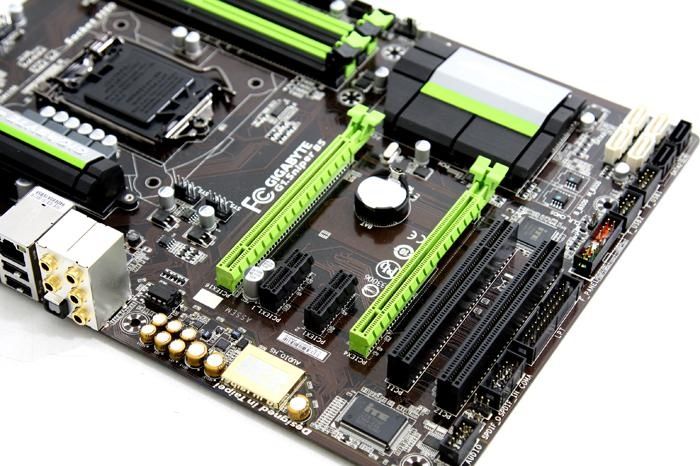 Placa baza gaming Gigabyte G1 Sniper B5 socket 1150