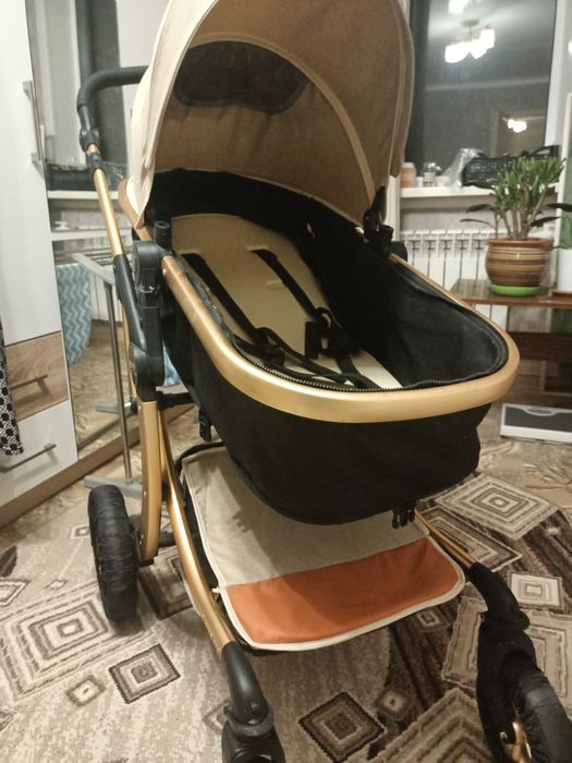 Продам детскую коляску