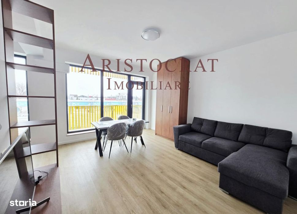 Studio mobilat si utilat totul nou