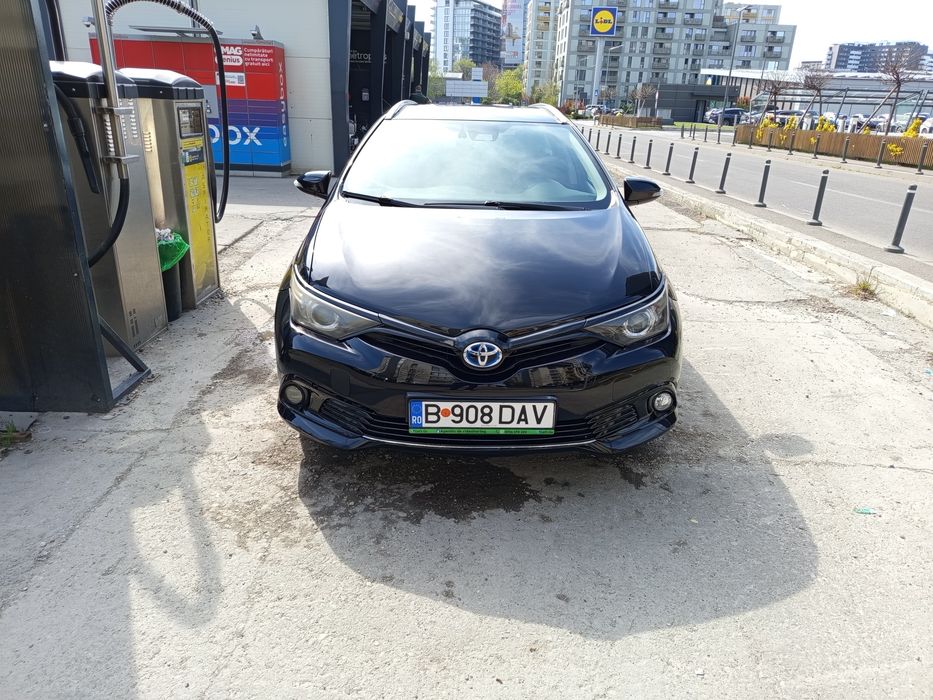 Vând Toyota Auris  26.12.2018