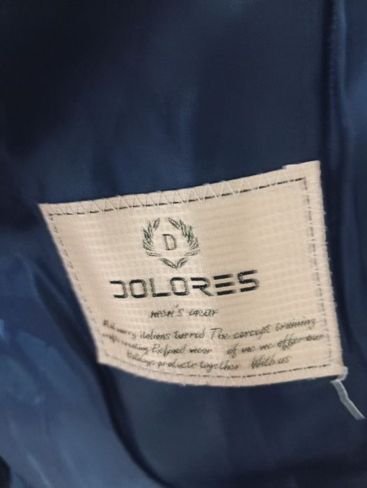 Продам школьный костюм