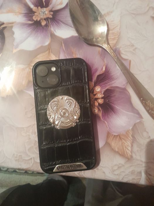 IPhone 15 с коробкой