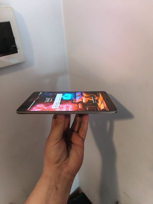 Samsung galaxy tab s2 4g lte 8.0