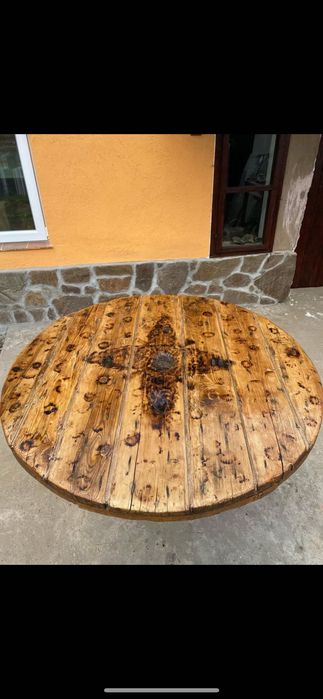 Ръчно изработена Дървена Маса