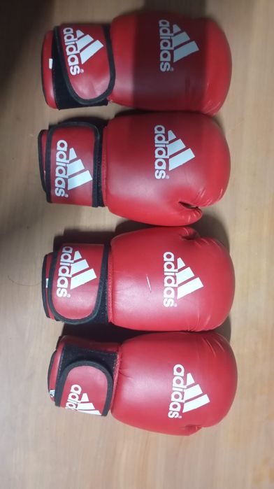 Боксерские перчатки в идеальном состоянии