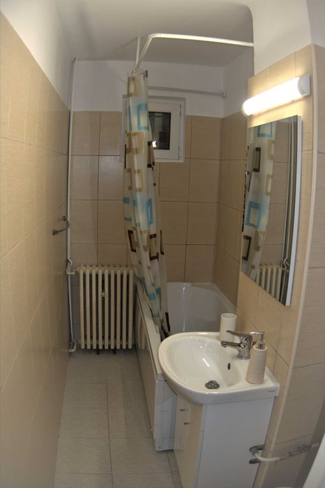 Ocazie!! Închiriere apartament 2 camere – Ploiești, zona Malul Roșu