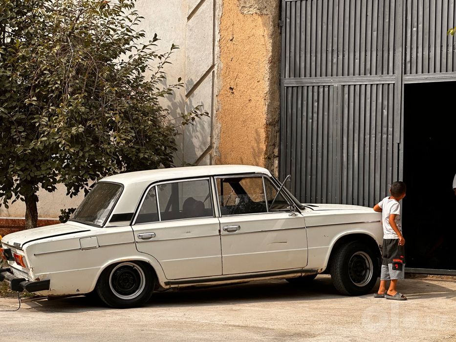 Vaz 2106 sotiladi
