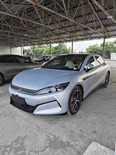 Han L 600KM 4 WD