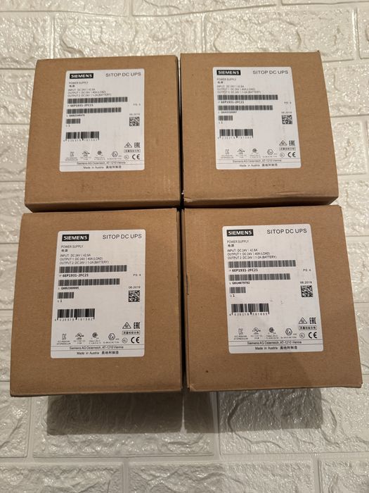 Siemens Панель оператора TP 1200 Comfort 6AV2124-OMC01-0AXO