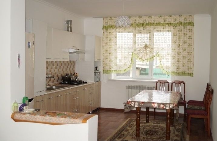 Продам 2-х этажный дом