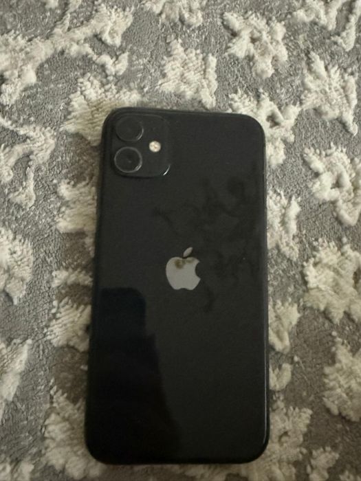 iPhone 11 состаяние хароший
