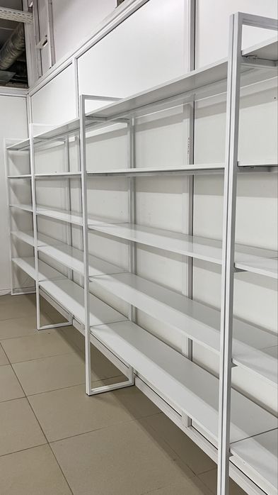 Продам стеллаж в идеальном состоянии