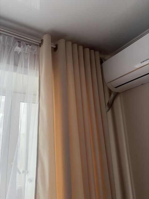 Продам штор люверсы