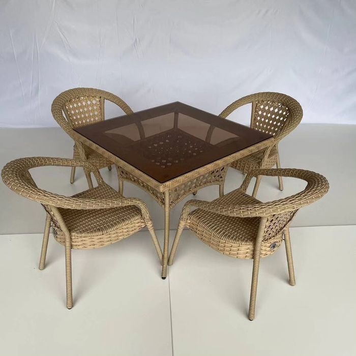 Плетёный столь и стулья ротанговой пластиковые plastmassa