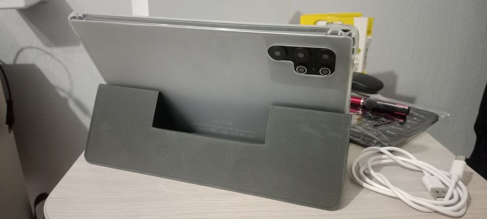 Продам планшет G•••Vill G2000