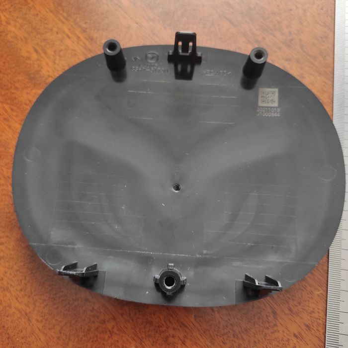 Mazda эмблема на решетку радиатора