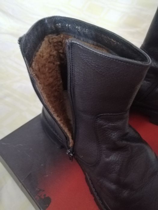 Обувь зимняя мужская.